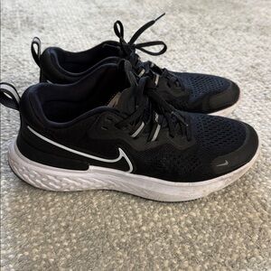 Nike Miller React Athletic Sneakers